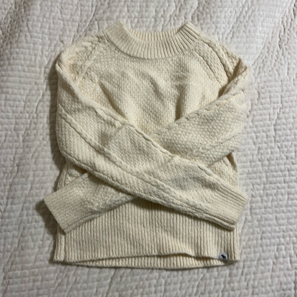 Girls Abercrombie sweater Ivory
